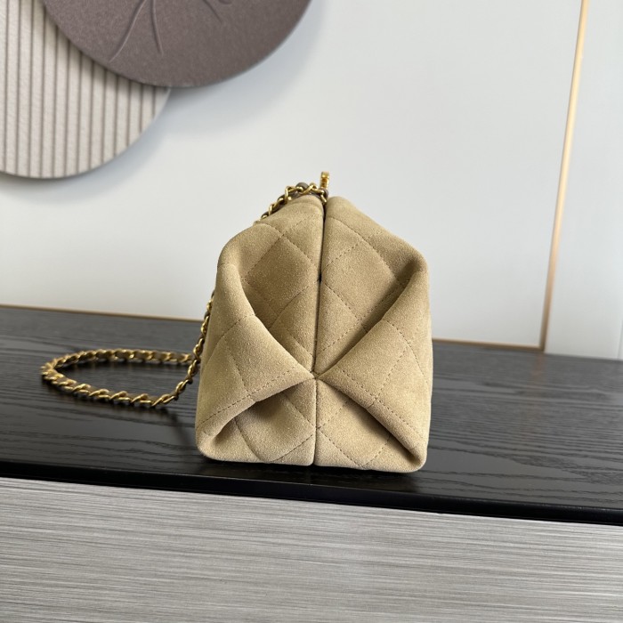 Chanel Shoulder Bag 033 YD0501 26cm
