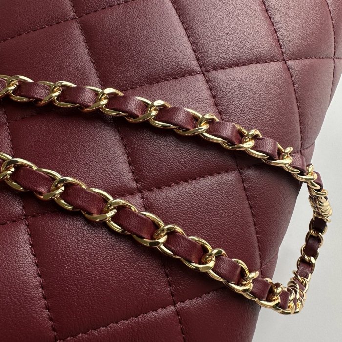 Chanel Shoulder Bag 033 YD0501 26cm