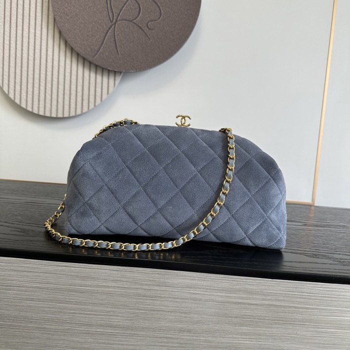 Chanel Shoulder Bag 033 YD0501 26cm