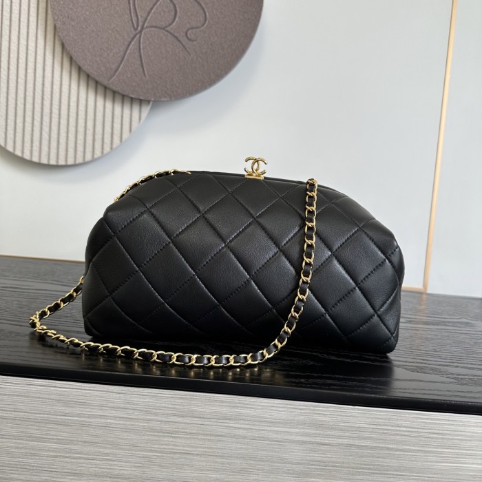 Chanel Shoulder Bag 033 YD0501 26cm