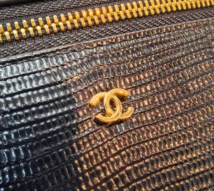 Chanel Shoulder Bag 5195 YD086 19.5cm