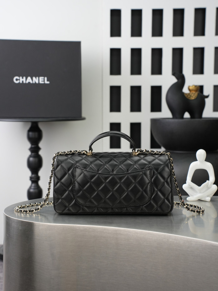 Chanel Shoulder Bag 2431 YD086 25cm