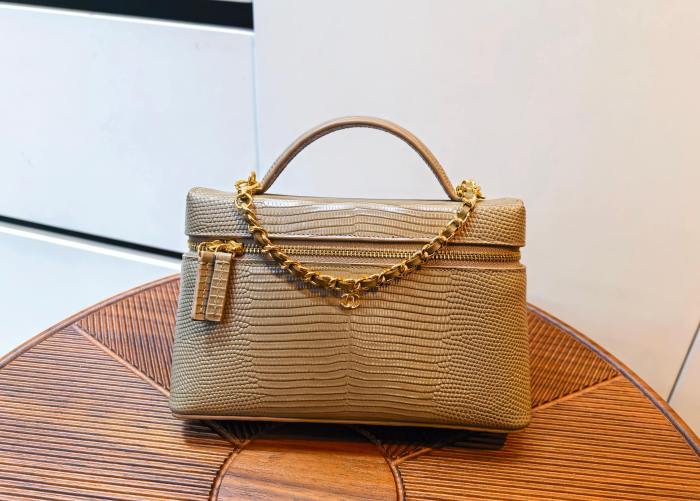 Chanel Shoulder Bag 5195 YD086 19.5cm