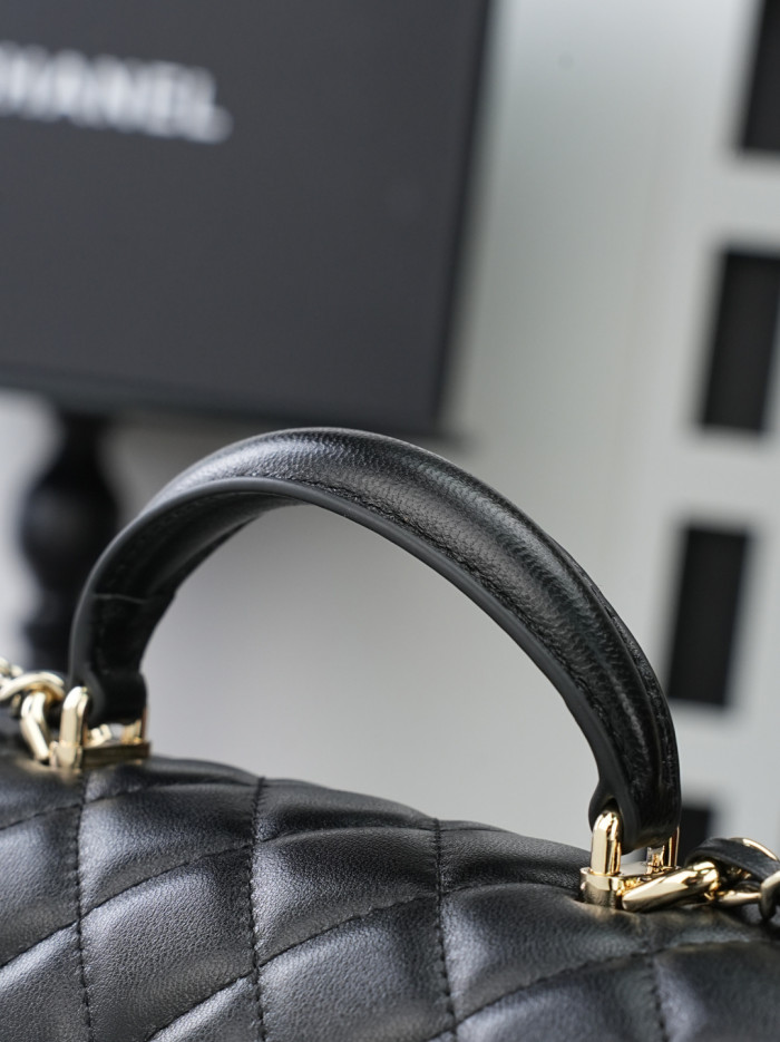 Chanel Shoulder Bag 2431 YD086 25cm