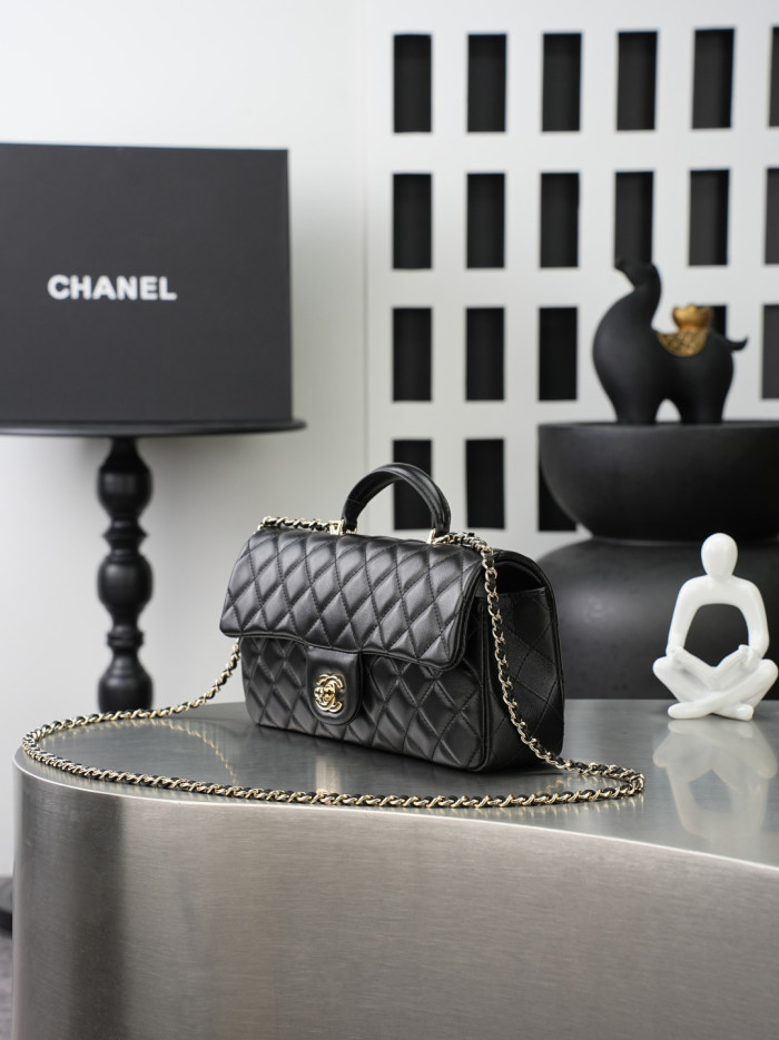 Chanel Shoulder Bag 2431 YD086 25cm