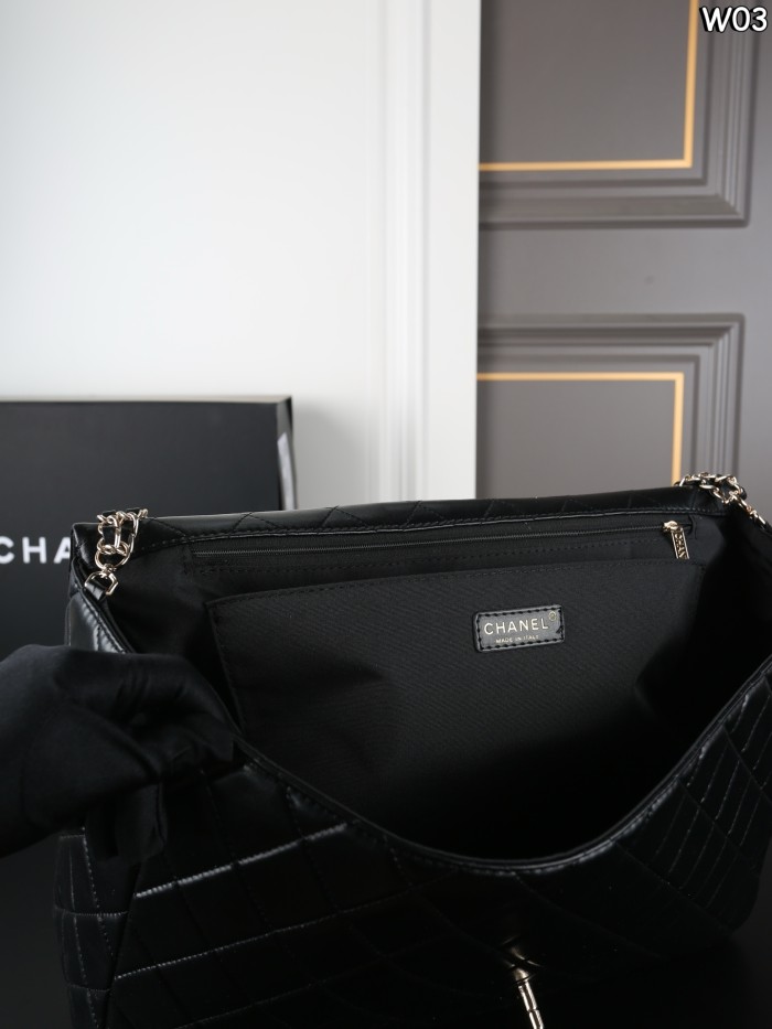 Chanel 24C Shoulder Bag 172 DB532 39cm