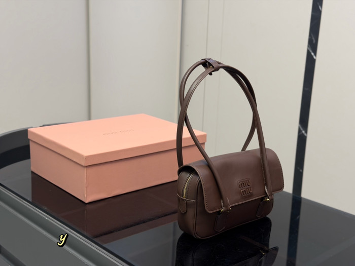 Miu Miu Shoulder Bag 037 DB002 25cm
