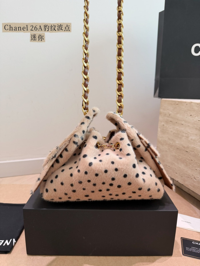 Chanel Bucket Bag 177 DB532 22cm
