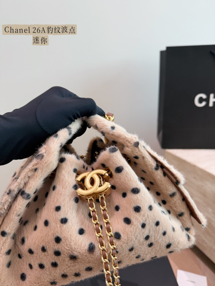 Chanel Bucket Bag 177 DB532 22cm