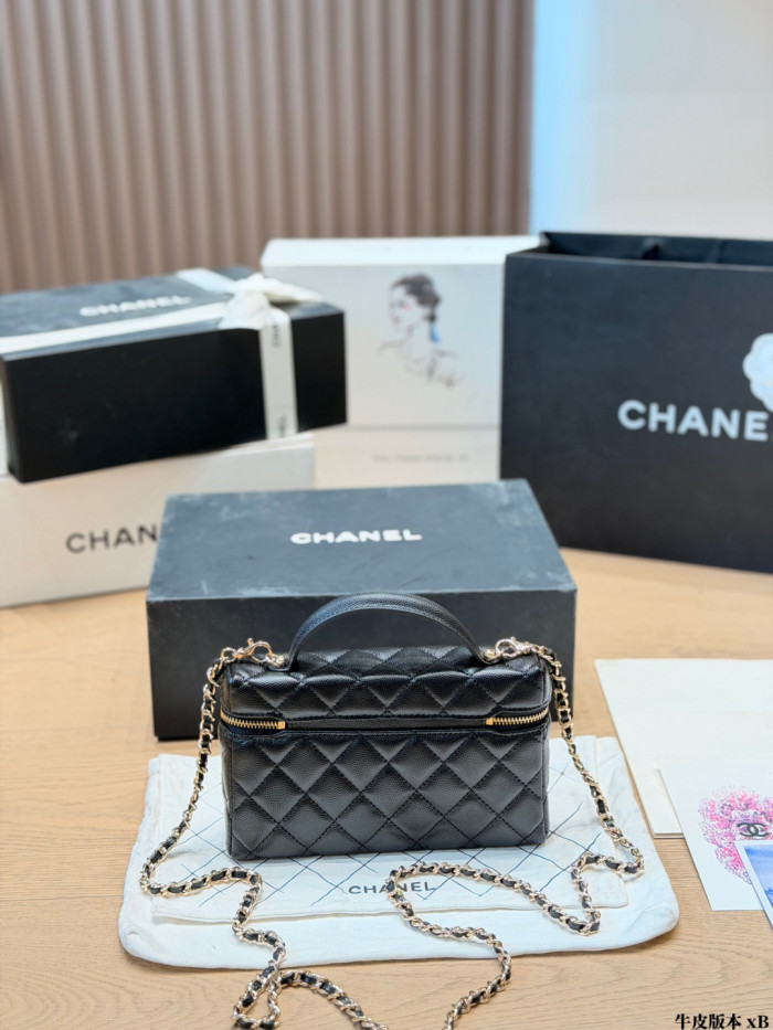Chanel Shoulder Bag 175 DB061 19.5cm
