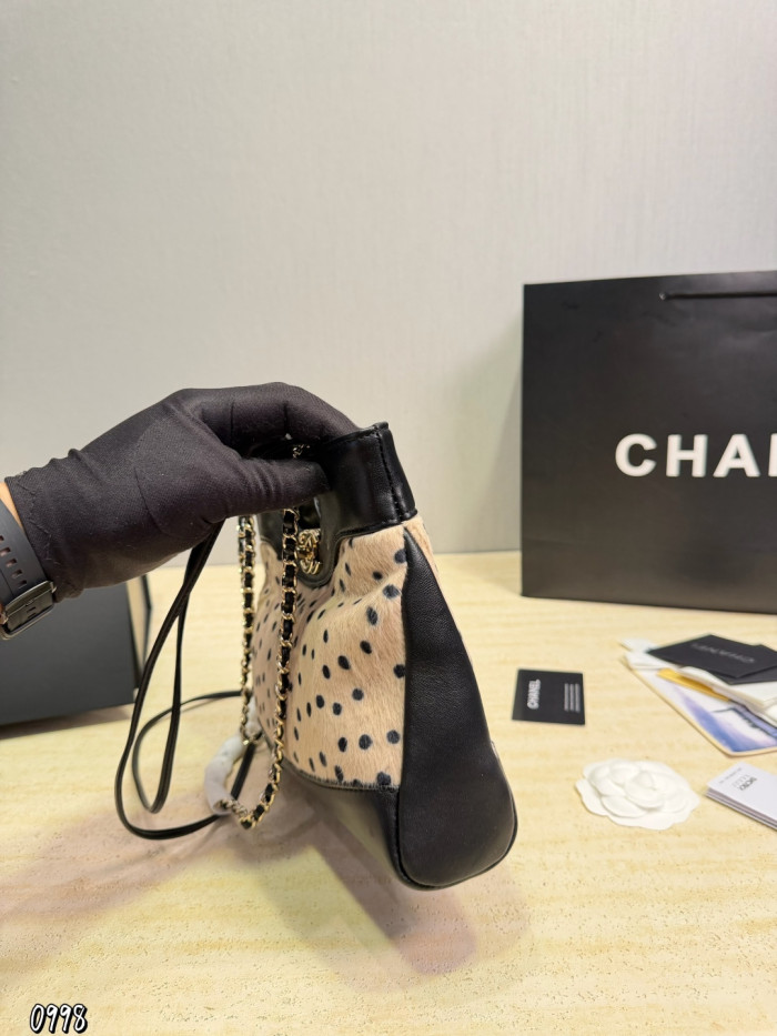 Chanel Shoulder Bag 178 DB042 23cm