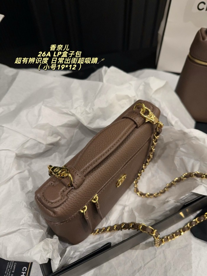 Chanel Shoulder Bag 198 DB502-522 19-29cm