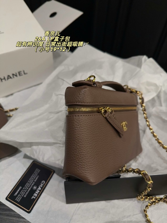 Chanel Shoulder Bag 198 DB502-522 19-29cm