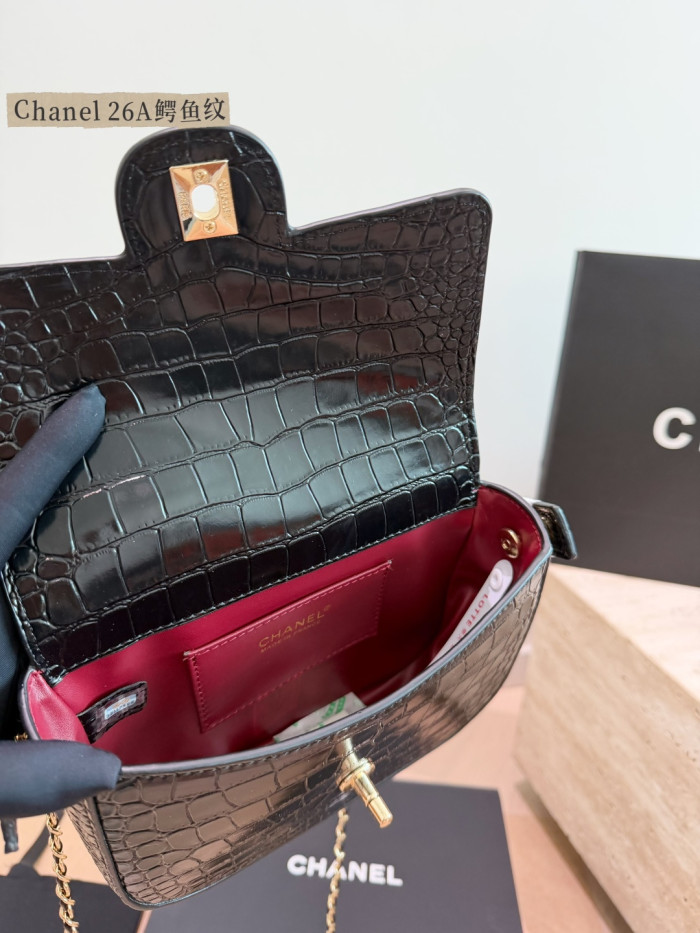 Chanel Shoulder Bag 182 DB002 20cm