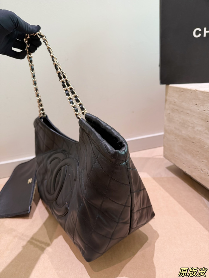 Chanel Tote Bag 193 DB023 33cm