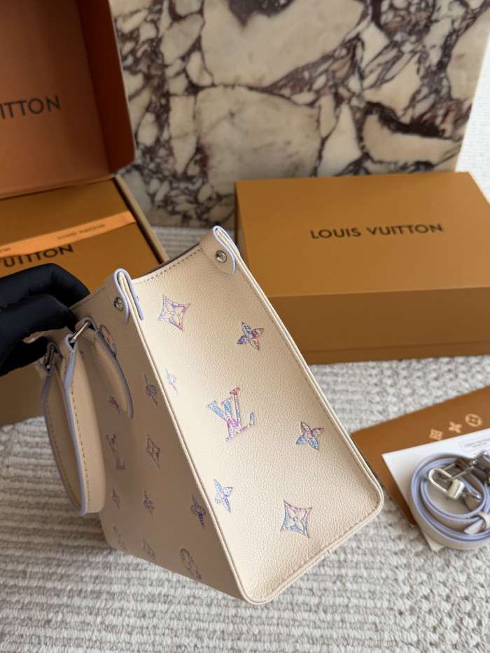 LV Onthego Bag 393 DB502 25cm