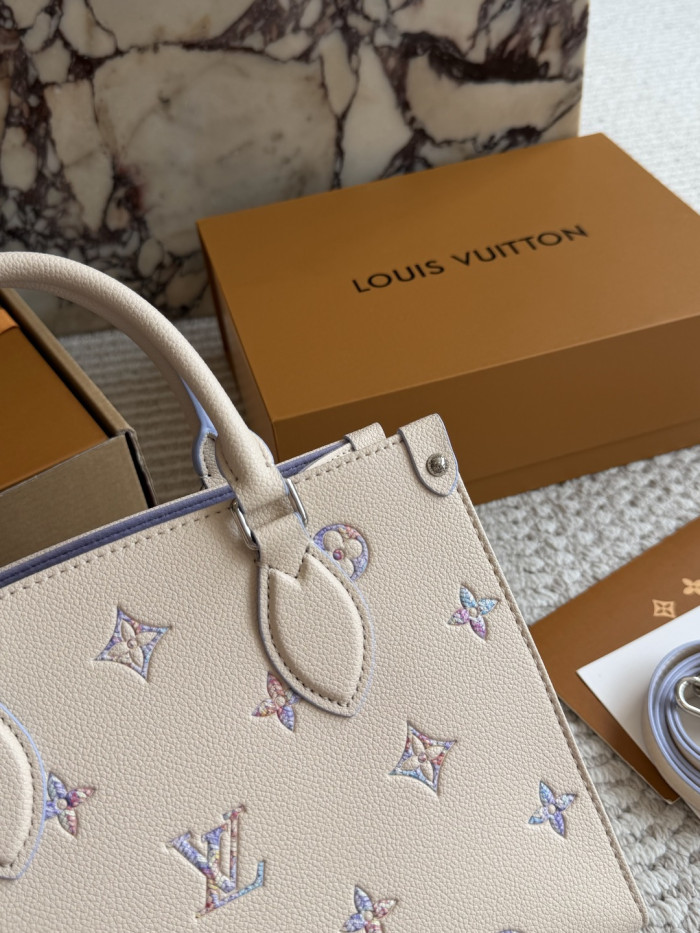 LV Onthego Bag 393 DB502 25cm