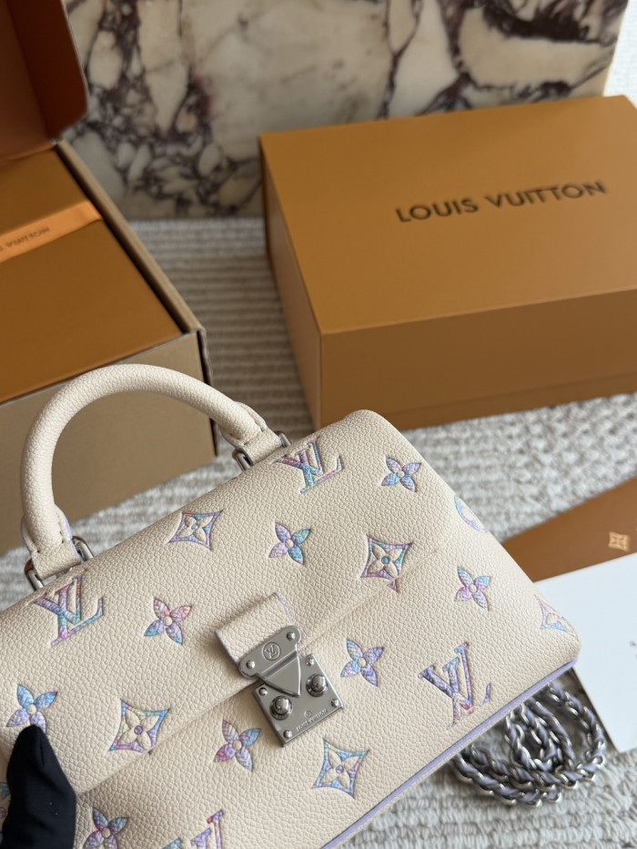 LV Nano Madeleine Bag 392 DB571 18cm