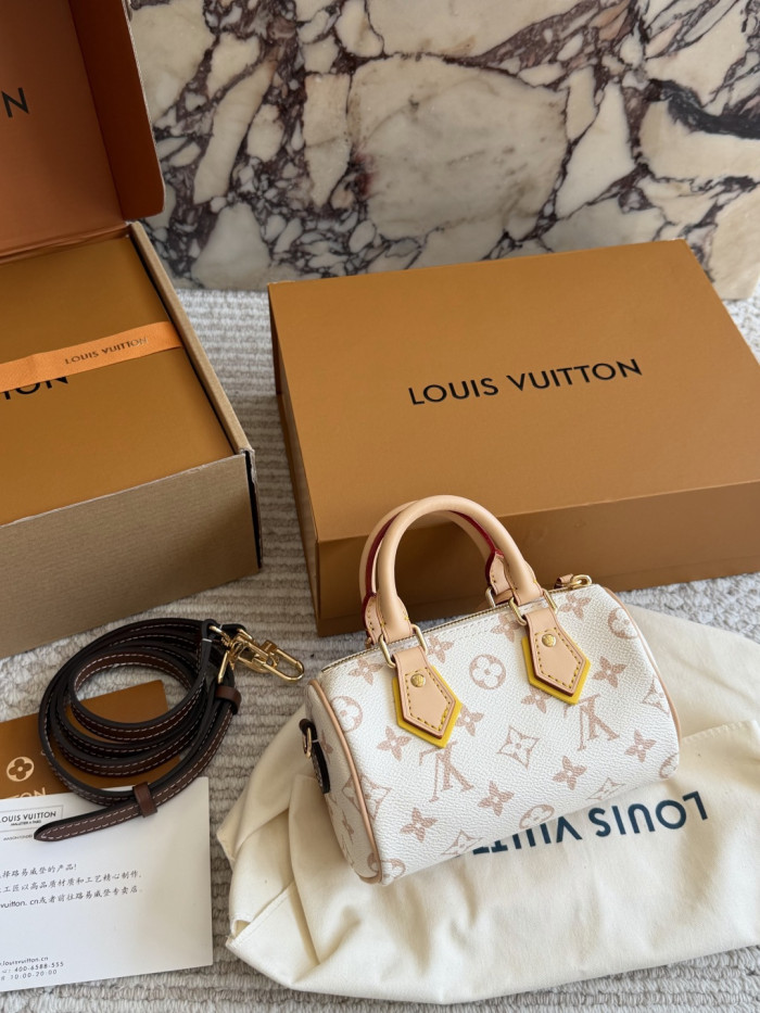 LV Nano Speedy Bag 386 DB591 16cm