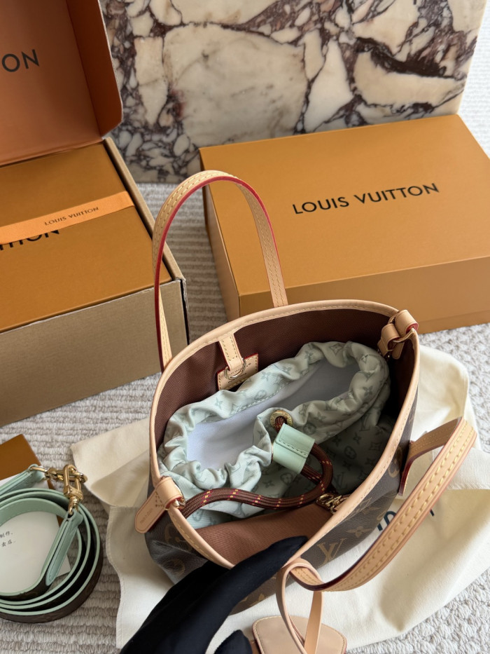 LV Neverfull BB Tote 388 DB512 20cm