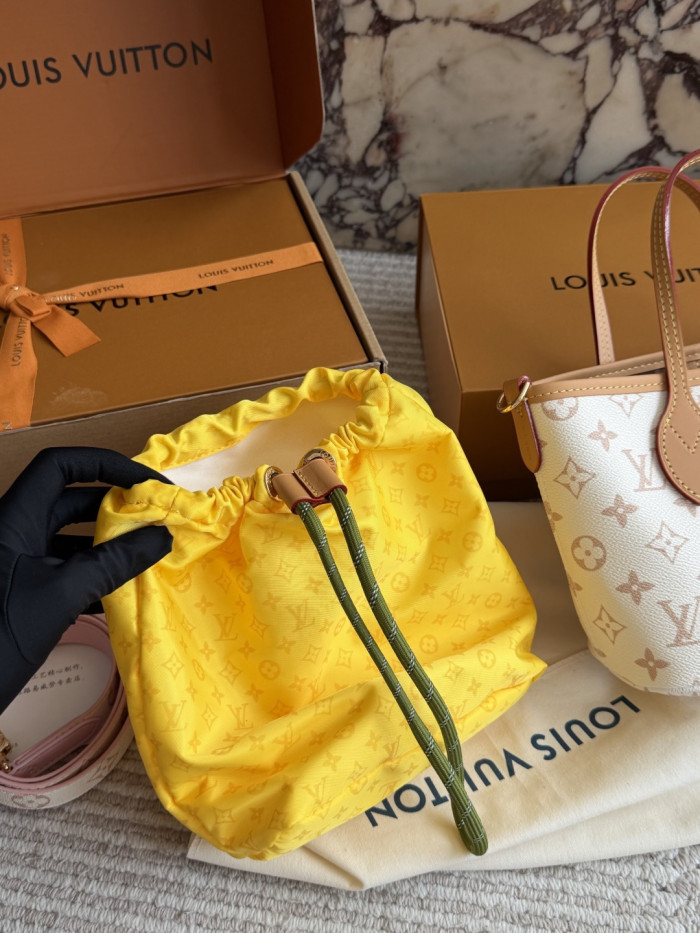 LV Neverfull BB Tote 388 DB512 20cm