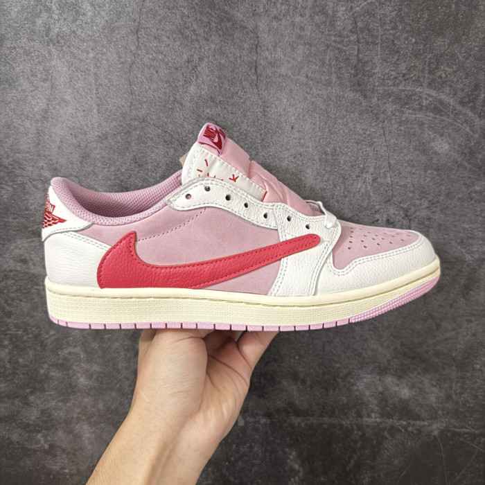 Travis Scott x Air Jordan 1 IQ7604-101 HL042