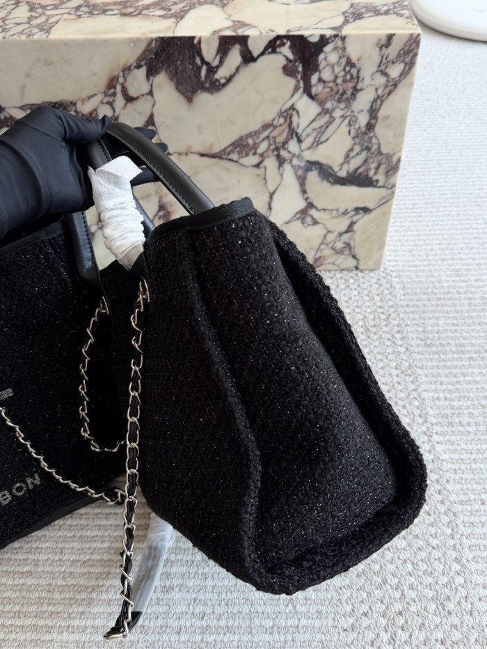 Chanel Shoulder Bag 208 DB502 33-38cm