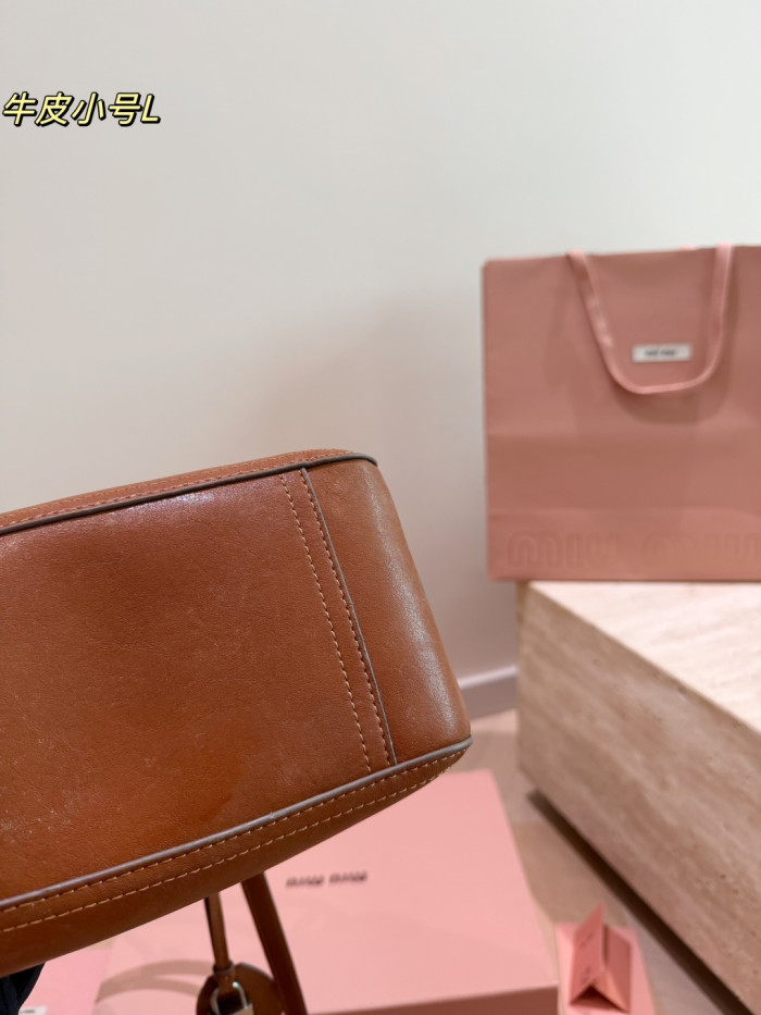 Miu Miu Vivant Bag 040 DB072 31cm