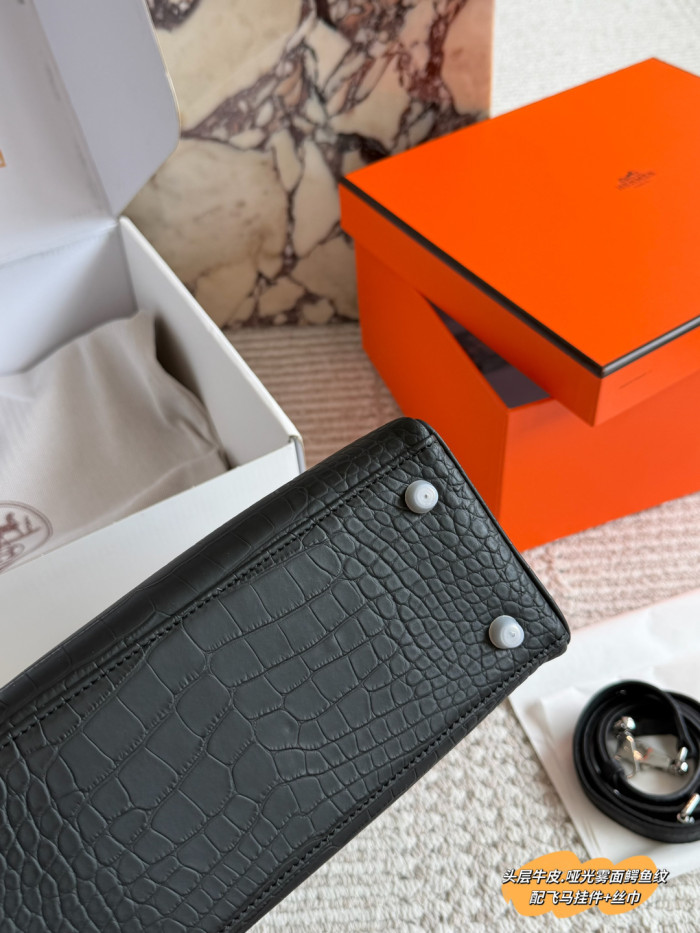 Hermes Kelly 25 Bag 025 DB003 25cm