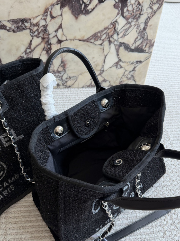 Chanel Shoulder Bag 208 DB502 33-38cm