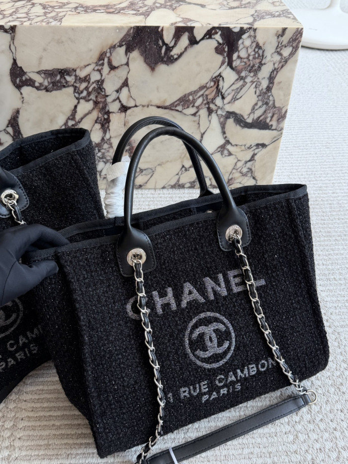 Chanel Shoulder Bag 208 DB502 33-38cm