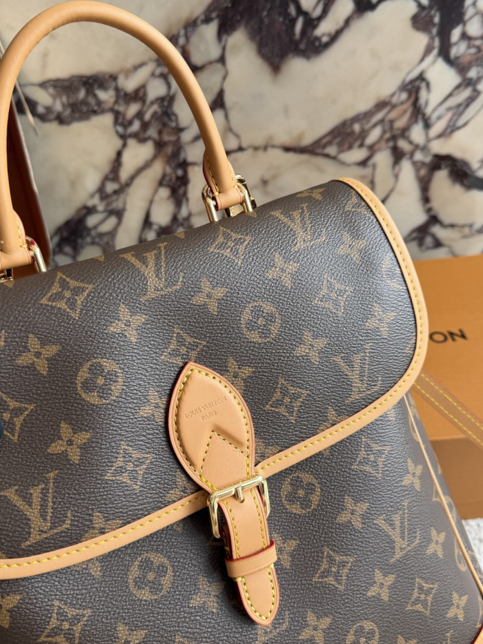 LV Diane Backpack 406 DB002-012 23-33cm