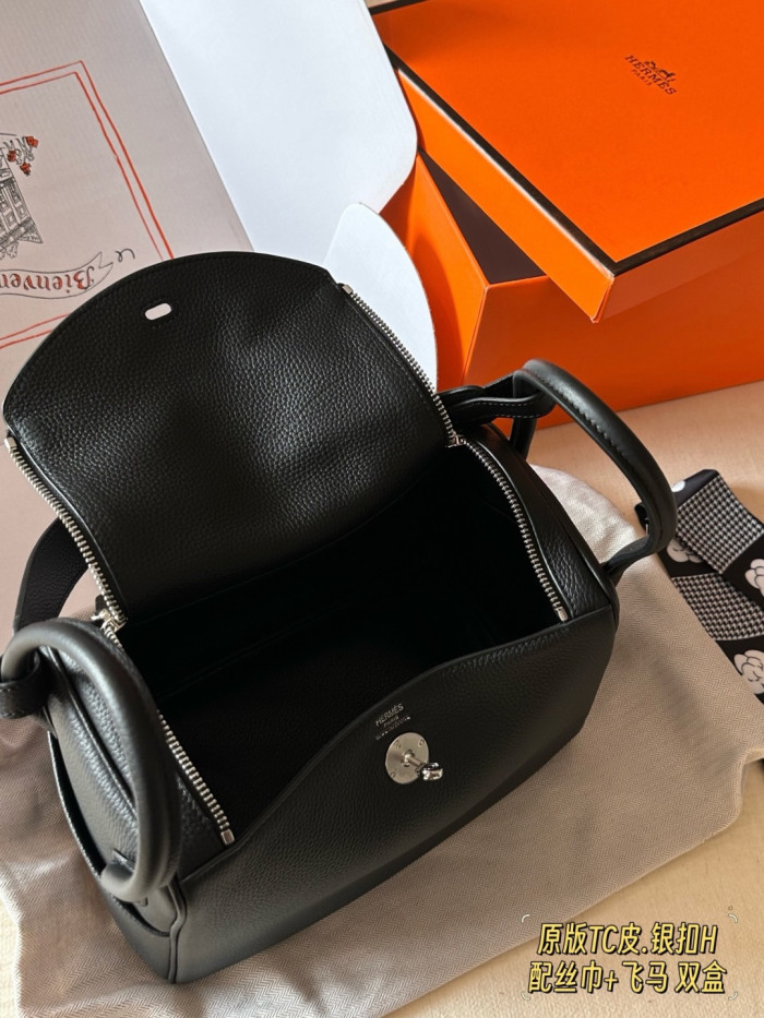 Hermes Lindy Bag 029 DB552 26cm