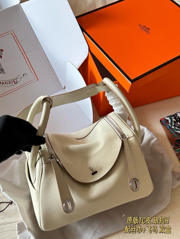Hermes Lindy Bag 029 DB552 26cm