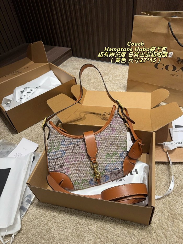 Coach Hamptons Hobo Bag 029 DB532 27cm