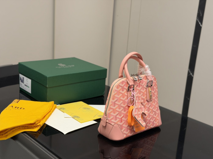 Goyard Shoulder Bag 016 DB012 23cm