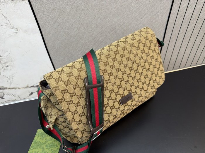 Gucci Shoulder Bag 063 DB581 44cm
