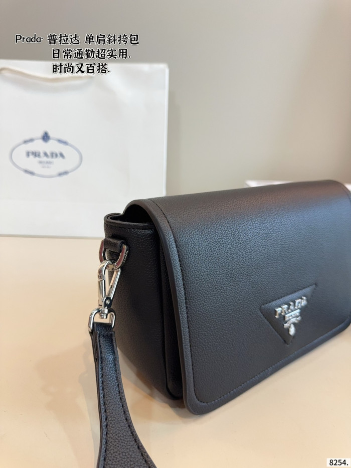 Prada Shoulder Bag 038 DB071 23cm
