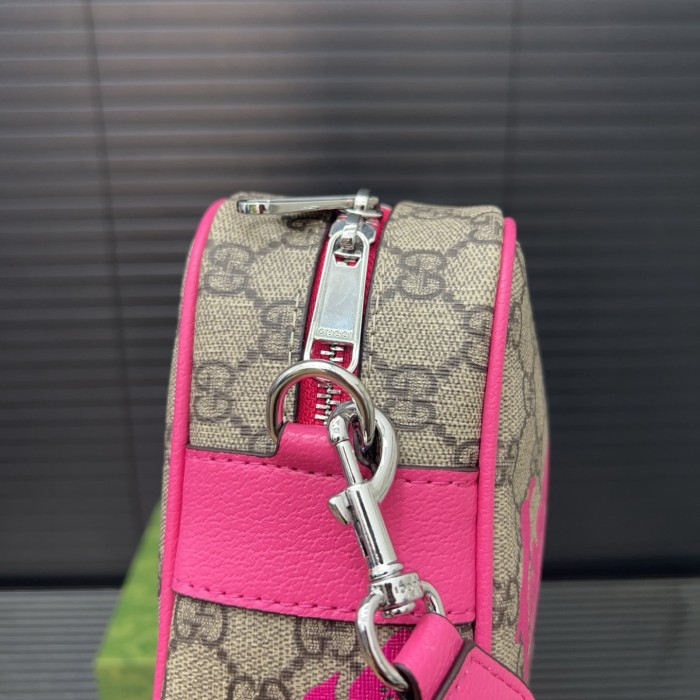 Gucci Shoulder Bag 062 DB561 27cm