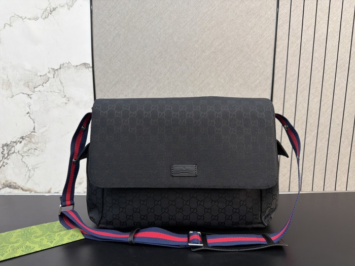 Gucci Shoulder Bag 063 DB581 44cm