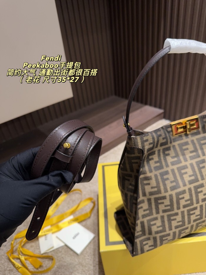 Fendi Peekaboo Bag 013 DB512 35cm