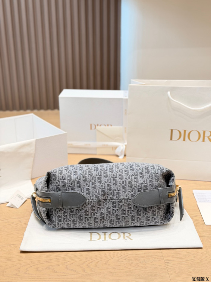 Dior D-Journey Bag 042 DB052 25-30cm