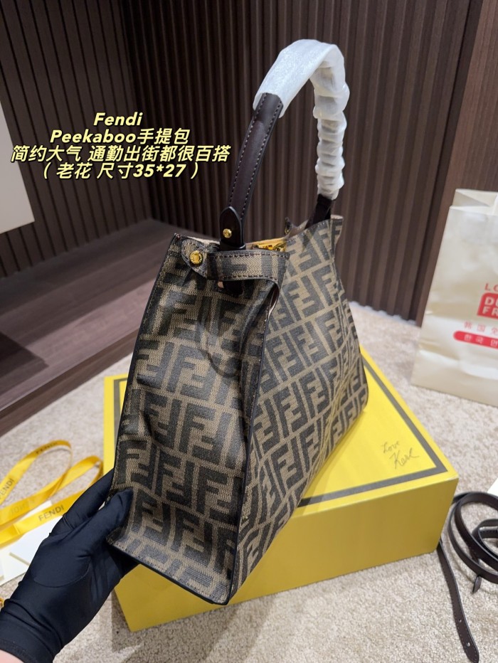 Fendi Peekaboo Bag 013 DB512 35cm