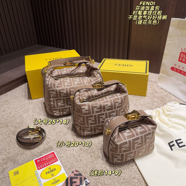 Fendi Shoulder Bag 012 DB551-071 14-25cm
