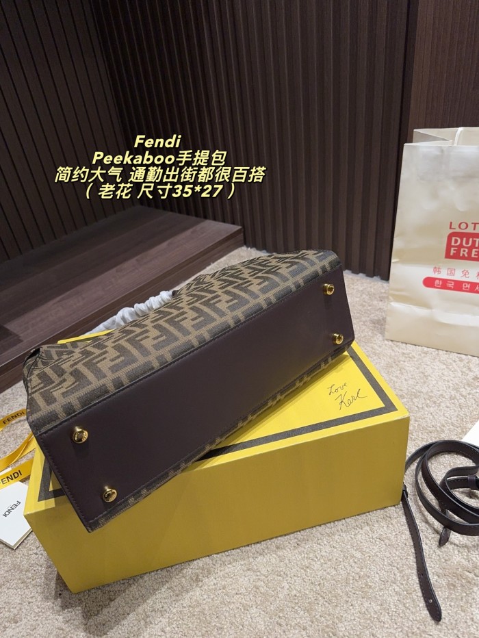 Fendi Peekaboo Bag 013 DB512 35cm