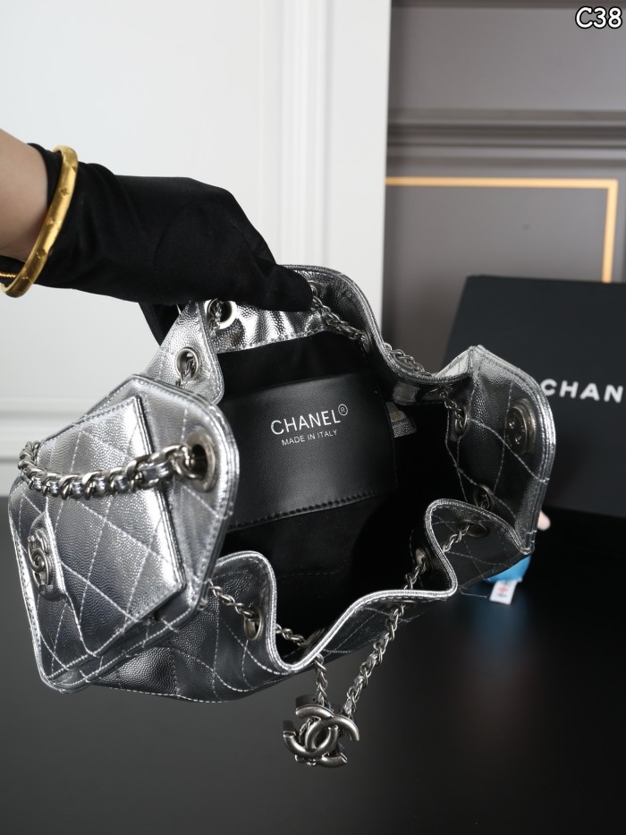 Chanel Bucket Bag 215 DB542-552 22-25cm