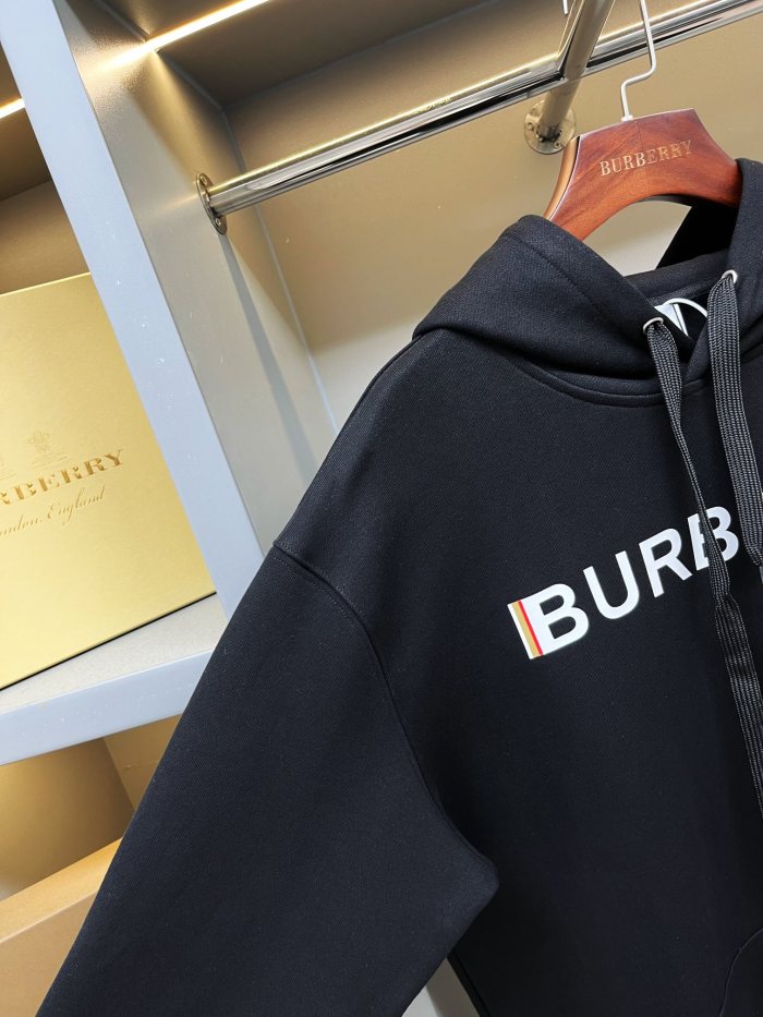 Burberry Sweatshirts 010