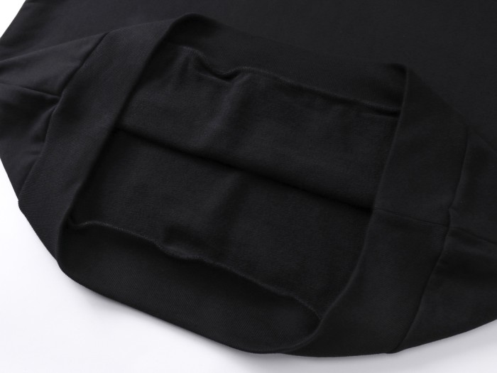 Balenciaga Sweatshirts 018