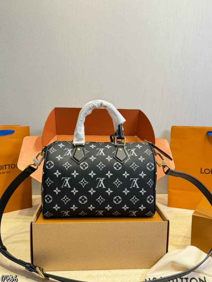 LV Speedy P9 Bag 415 DB592 25-30cm