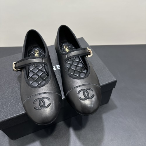 Chanel shoes 105 HL082